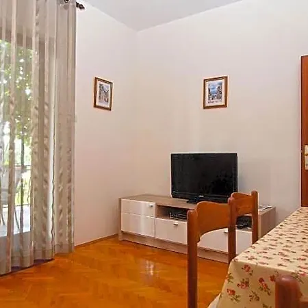 1001