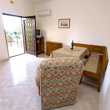 1001 Hotel